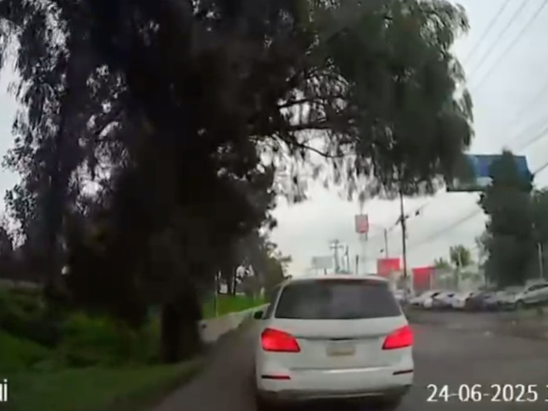 Graban modus operandi de montachoques en la México-Querétaro