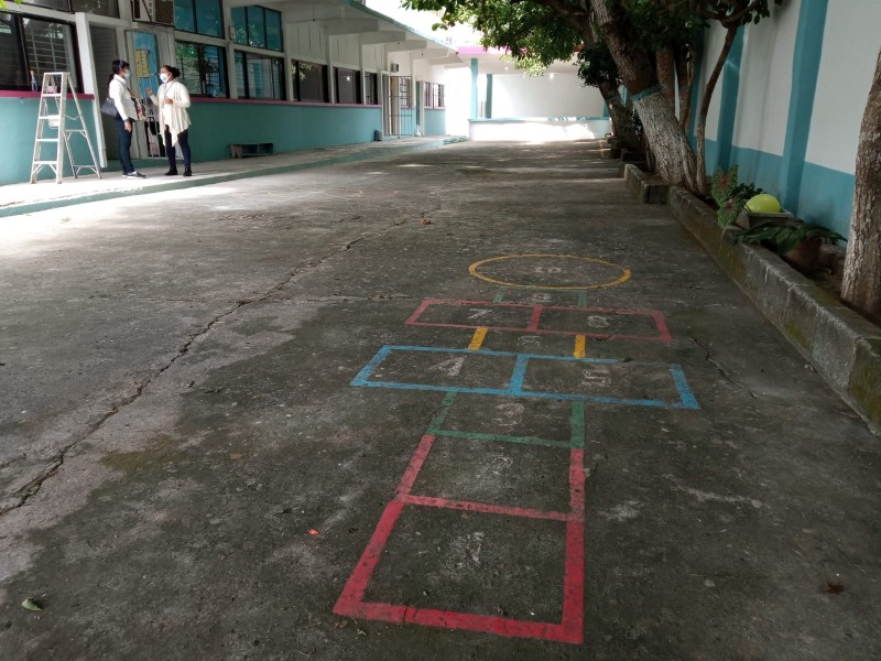 Gradualmente retornan a clases presenciales en la Garizurieta