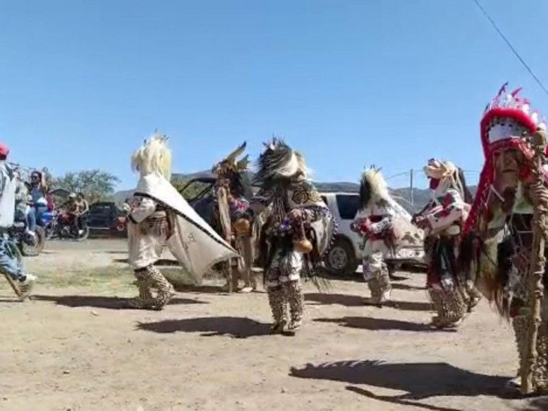 Gran afluencia en centros ceremoniales de San Miguel Zapotitlán