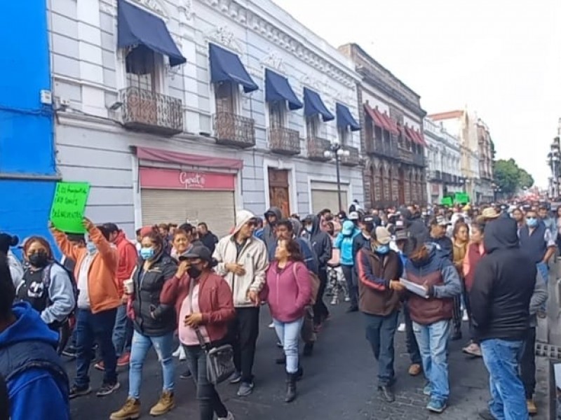 Gran afluencia en manifestación contra verificación vehicular