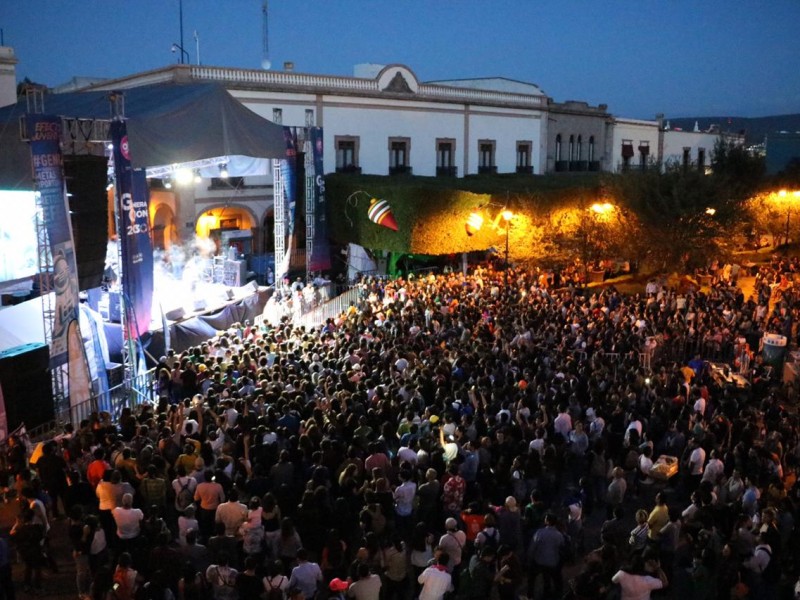 Gran cierre de Efecto Juventud