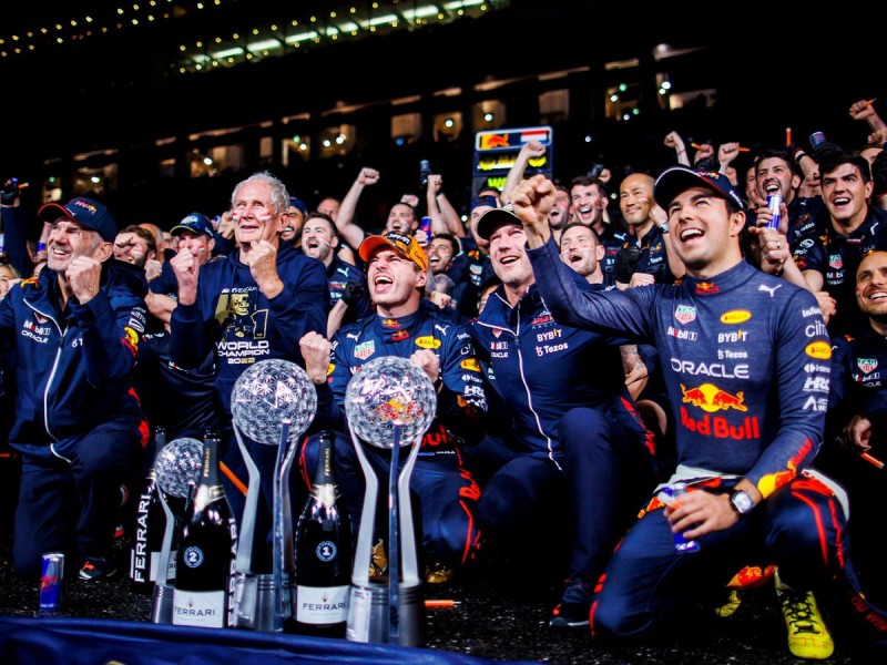 Gran exhibición de “Red Bull” en el GP Japón