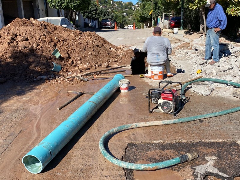 Gran fuga de agua se registró está madrugada