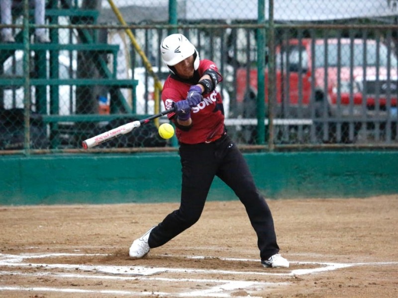 Gran inicio del softbol sonorense en Macro Regional en Baja California