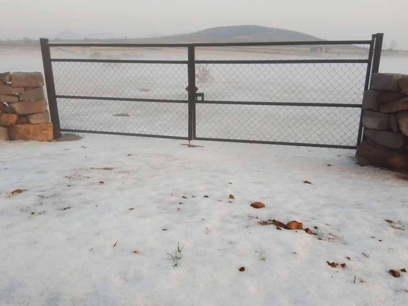 Granizada afecta a San Juan del Río y Amealco