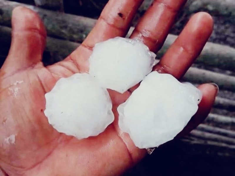 Granizadas sorprendieron en la zona norte