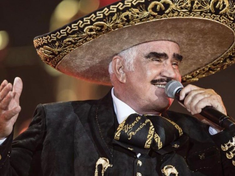 Grave pero estable, es como se encuentra Vicente Fernández