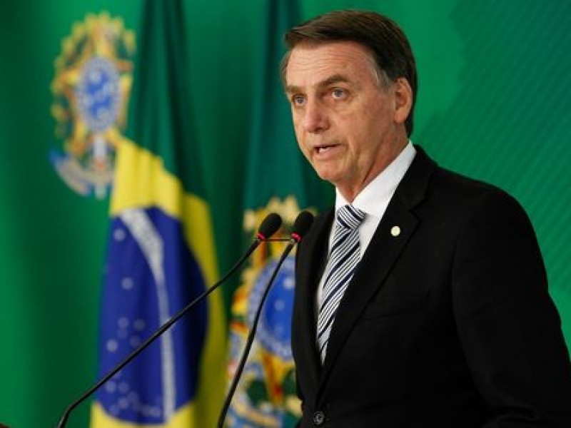 Greenpeace es sólo basura: Bolsonaro