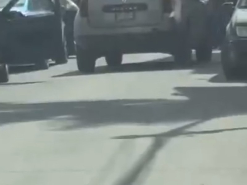 Grupo armado levanta a joven de 24 años en Acajete