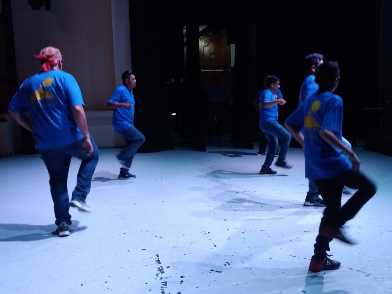 Grupo de danza representa 3 regiones de Puebla en danza