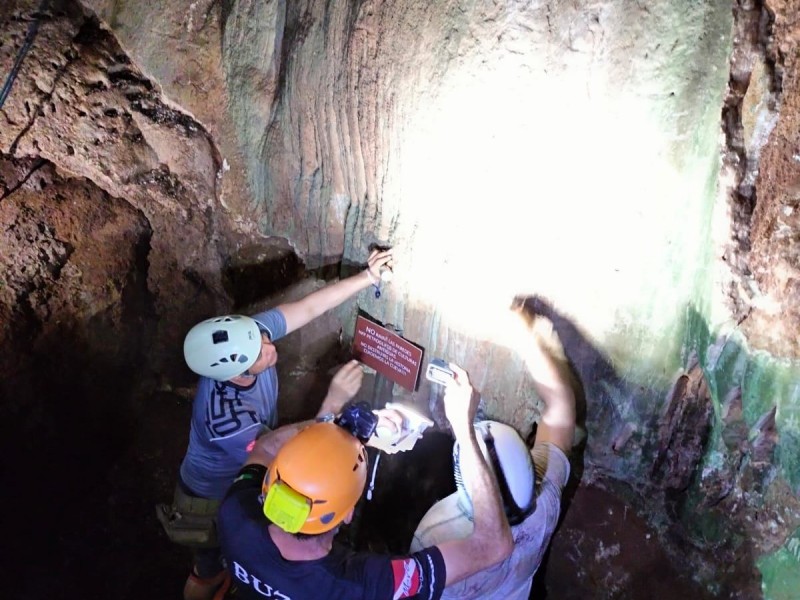 Grutas del cerro Los Hujales, cuenta con registró del INAH