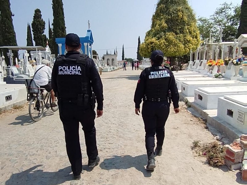 Guadalajara alista operativo en panteones por el 10 de Mayo | Meganoticias