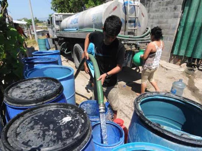 Guadalajara dispondrá de hasta 77 pipas gratuitas durante rotación del agua
