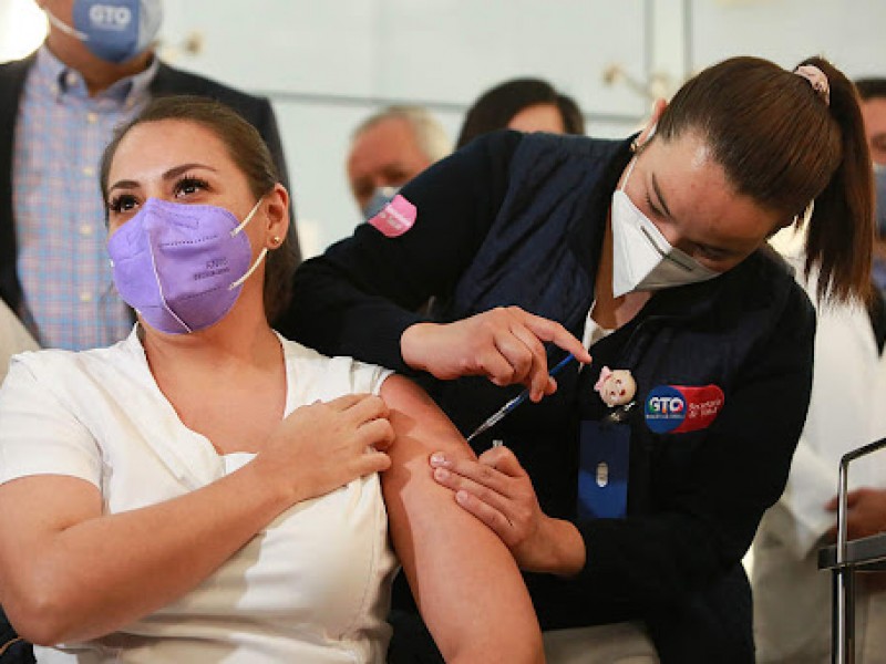 Guanajuato avanza a 65% su vacunación contra Covid-19