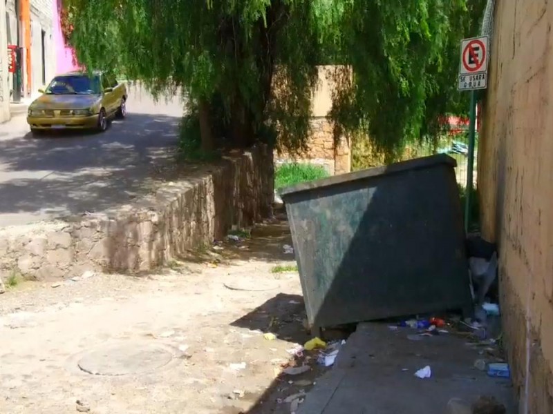 Guanajuato, la recolección de basura por los suelos