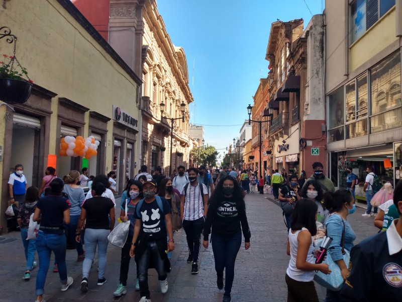 Guanajuato registra mil 200 casos nuevos COVID-19; ciudadanos cuestionan medidas