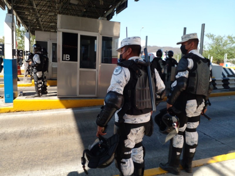 Guardia Nacional vigila permanentemente casetas de autobuses