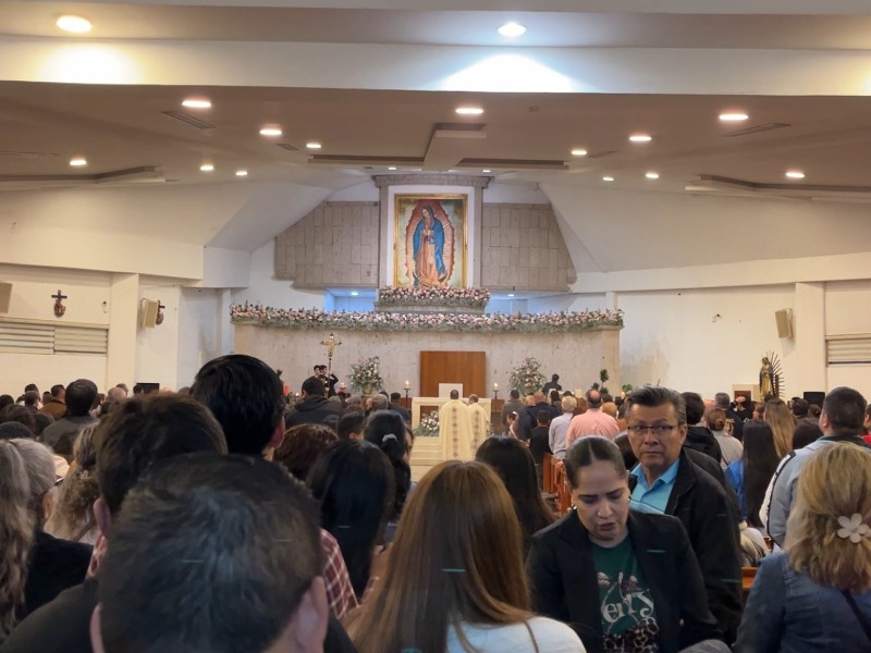 Guasave honra a la Virgen de Guadalupe con misa y mañanitas
