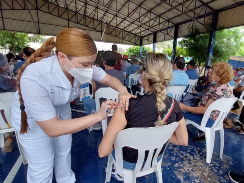 Guasave: Instalará Salud Municipal campaña de vacunación en el Héroes de Sinaloa Guasave: Instalará Salud Municipal campaña de vacunación en el Héroes de Sinaloa