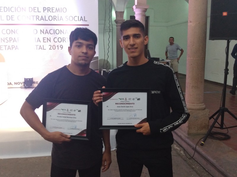 Guasavenses obtienen mención honorífica en concurso nacional