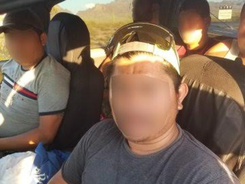 Guatemalteco detenido por transportar personas indocumentadas
