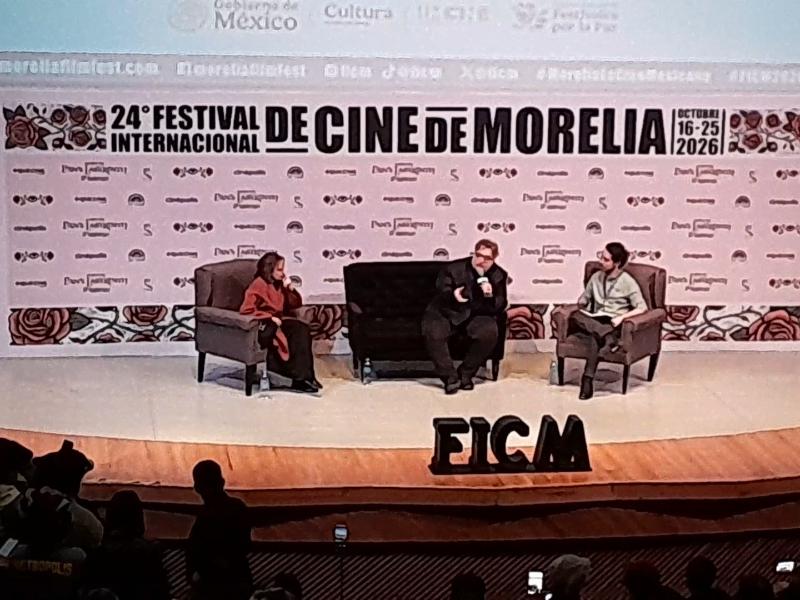 Guillermo del Toro defiende el proceso creativo ante la inteligencia artificial