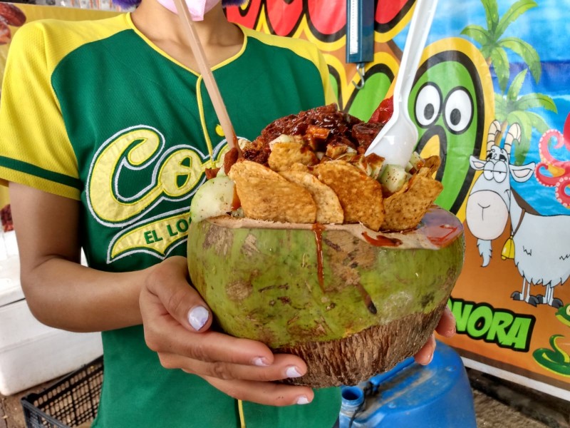 Gusto Culposo: Gran variedad de cocos en San Carlos