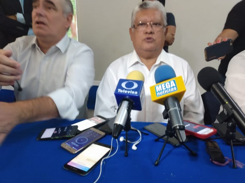 Guzmán Avilés va por la dirigencia del PAN