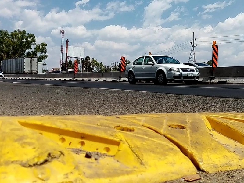 Habilitan carriles a contraflujo en Puente Comanjilla