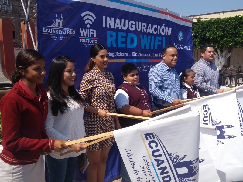 Habilitan internet gratuito en espacios públicos de Ecuandureo