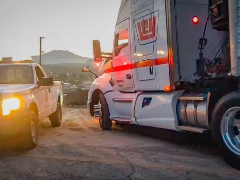 Habilitan paso alterno en carretera transpeninsular a San Ignacio
