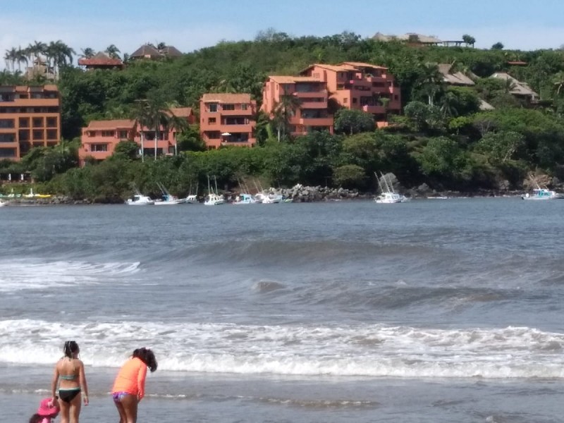 Habilitan playa Quieta para traslados a la Isla de Ixtapa