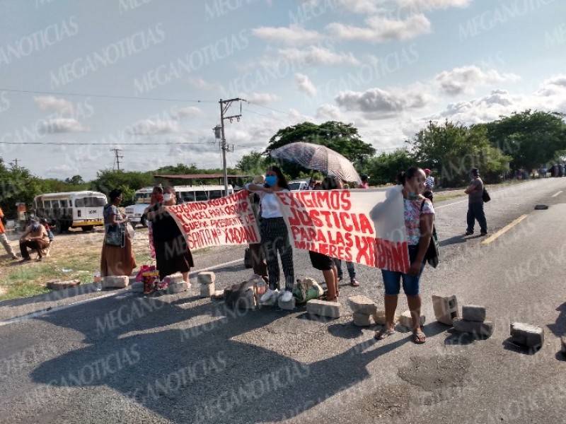 Habitantes de Xadani exigen nuevo censo de viviendas dañadas