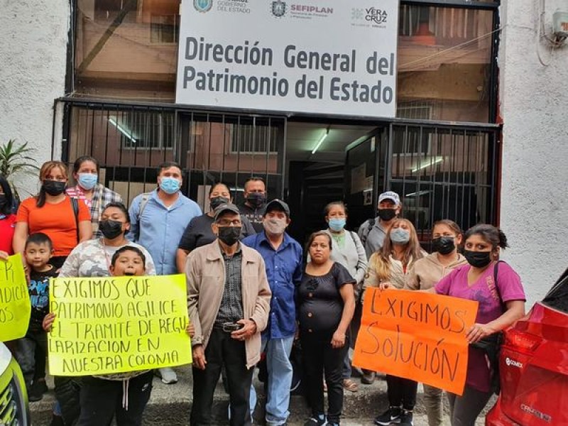 Habitantes de Huatusco se manifestaron en Xalapa