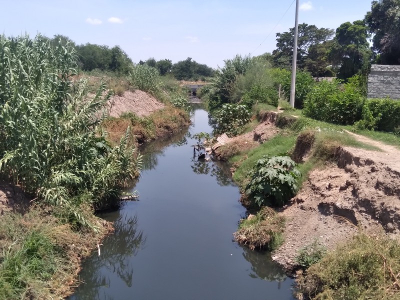 Habitantes de la colonia San Joachín temen desmoronamiento del dren