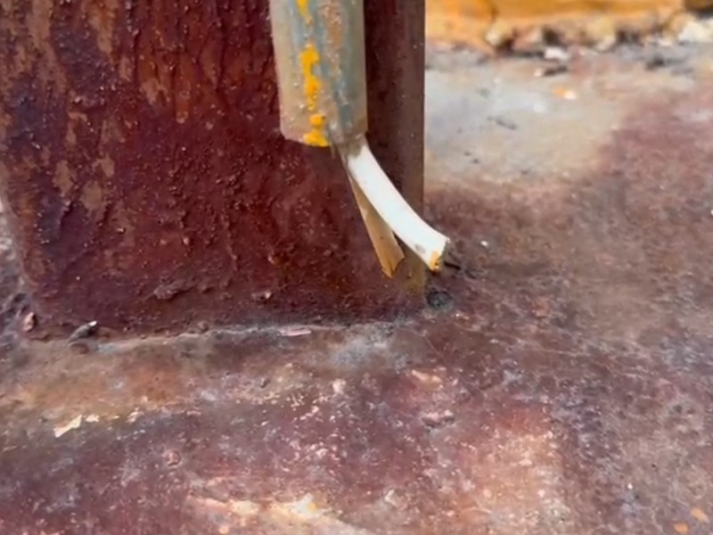 Habitantes de La Paz reportan daños por robo constante de cableado eléctrico