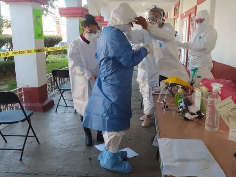 Habitantes de Santa Cruz Atizapán sin cubrebocas