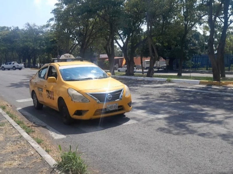 Habrá infracciones por cobros excesivos en taxis y rutas durante la Feria