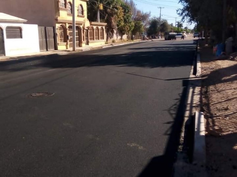 Habrá programa emergente de bacheo y raspado de calles