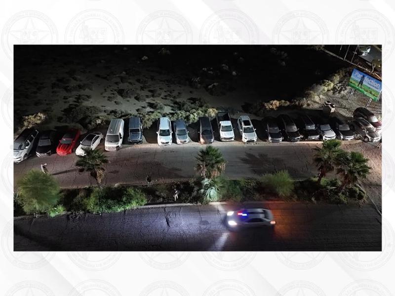 Hallan 17 vehículos robados en Estados Unidos en complejo de Puerto Peñasco