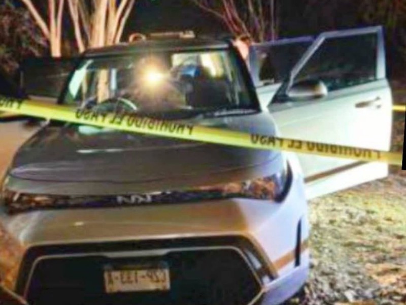 Hallan a un hombre ejecutado dentro de un vehículo en Loreto