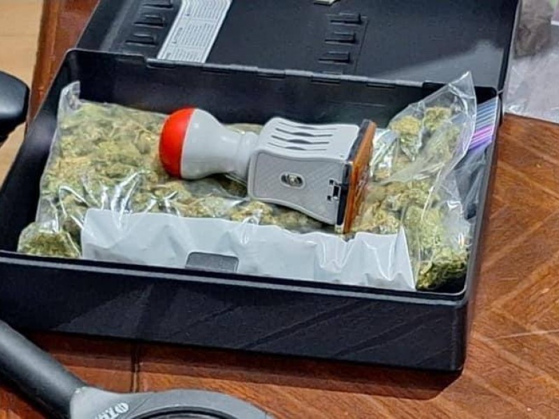 Hallan bolsa de mariguana en oficina de Derechos Humanos