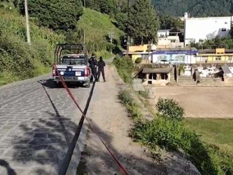 Hallan cuerpo de masculino al fondo de barranca en Chignautla