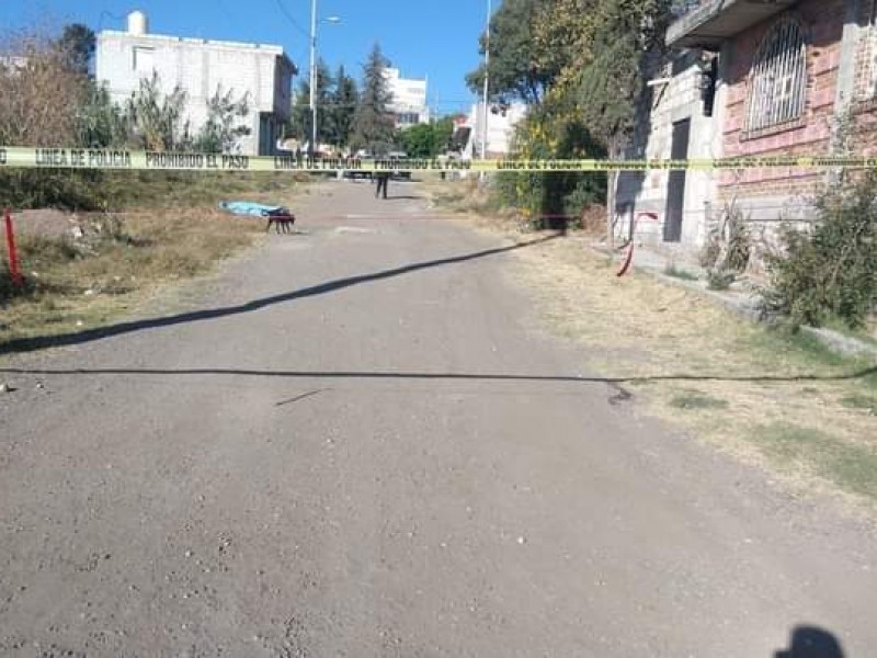Hallan cuerpo en calles de colonia Balcones del Sur