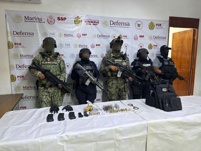 Hallan equipo táctico en cateo de Cañada Rica