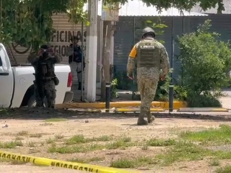 Hallan explosivos sin detonar en Ciudad Renacimiento, Acapulco