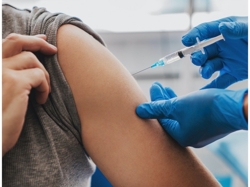 Han aplicado casi 8 millones de vacunas contra COVID-19