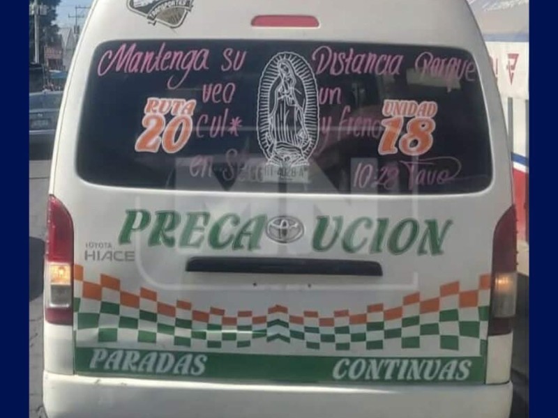 Hasta 5 mil la multa a colectivas con frases groseras o graciosas