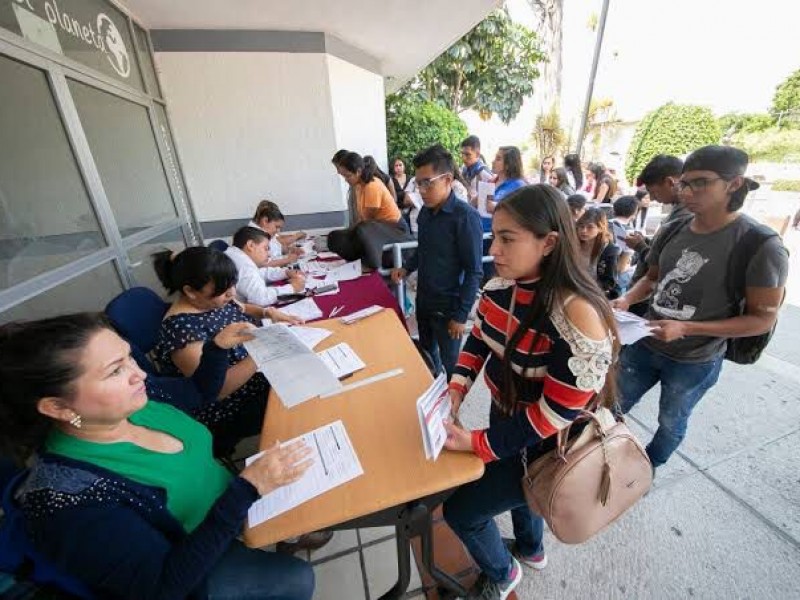 Hasta enero plazo para cobrar la beca de bachillerato