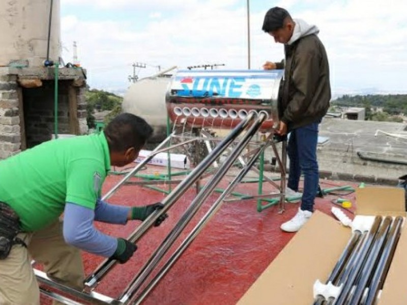 Hasta un año para recibir apoyo de calentadores solares